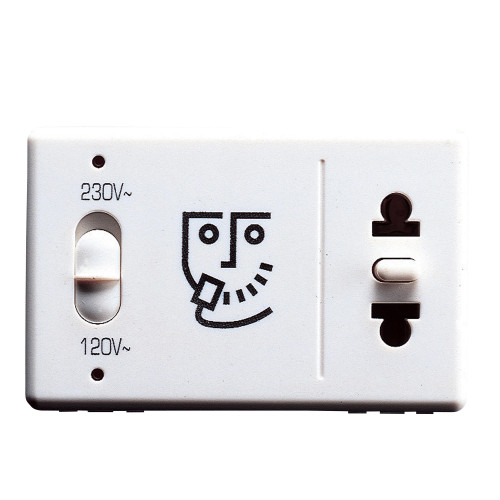 Priza Euro/USA pentru aparatul de ras System alb 3 Module, Gewiss